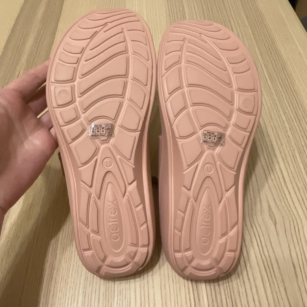 Aetrex Kaia Sandals Womens Size 11 Rose Pink Adjustable Straps Comfort Slip On